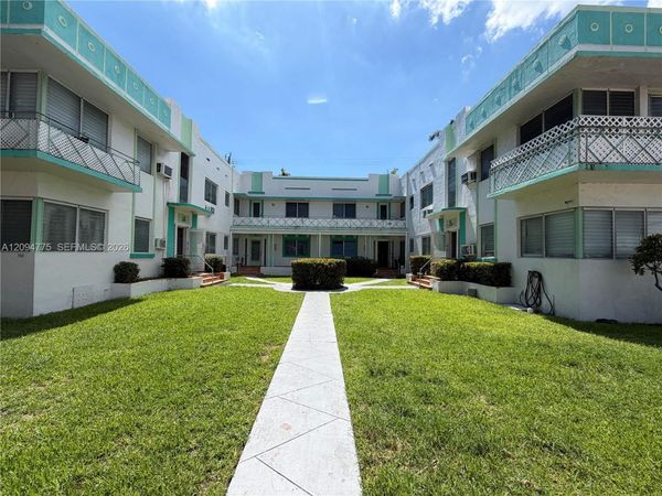 738 15th St , Unit B2, Miami Beach, FL 33139