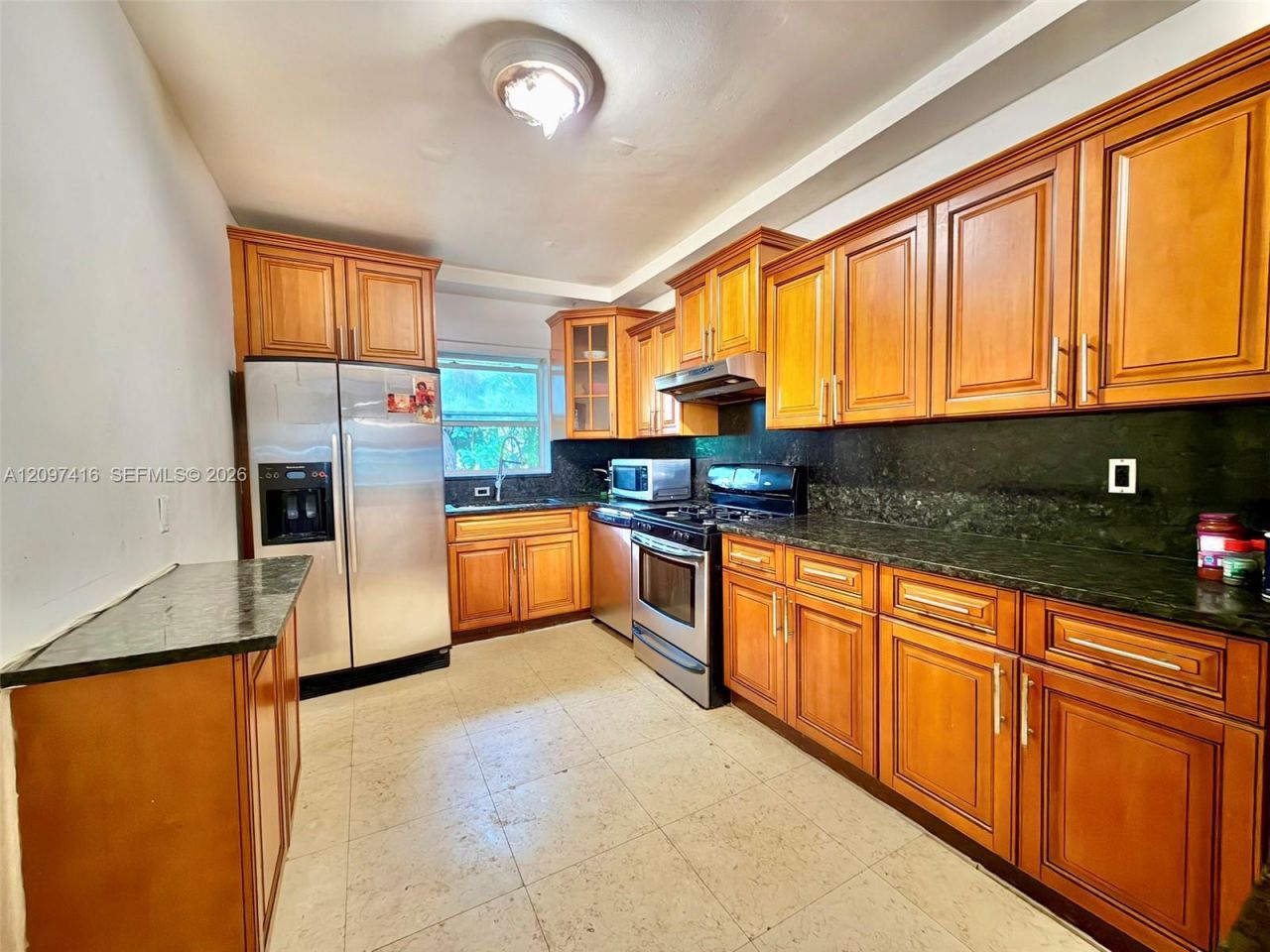2141 NE 124th St, North Miami, FL 33181 Photo