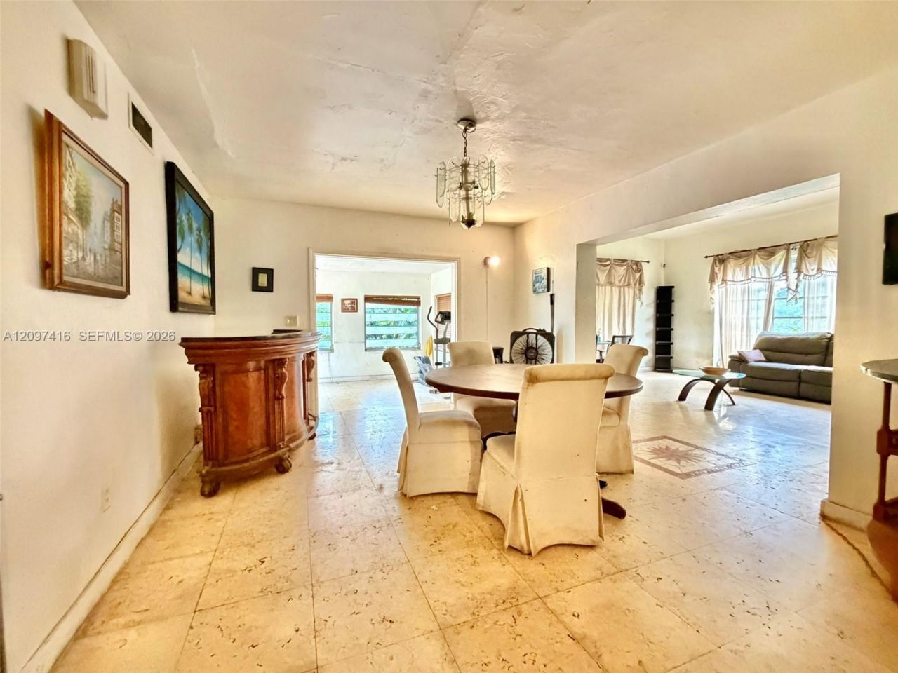 2141 NE 124th St, North Miami, FL 33181 Photo