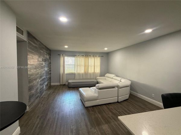 610 SE 2nd Ave , Unit L4, Deerfield Beach, FL 33441