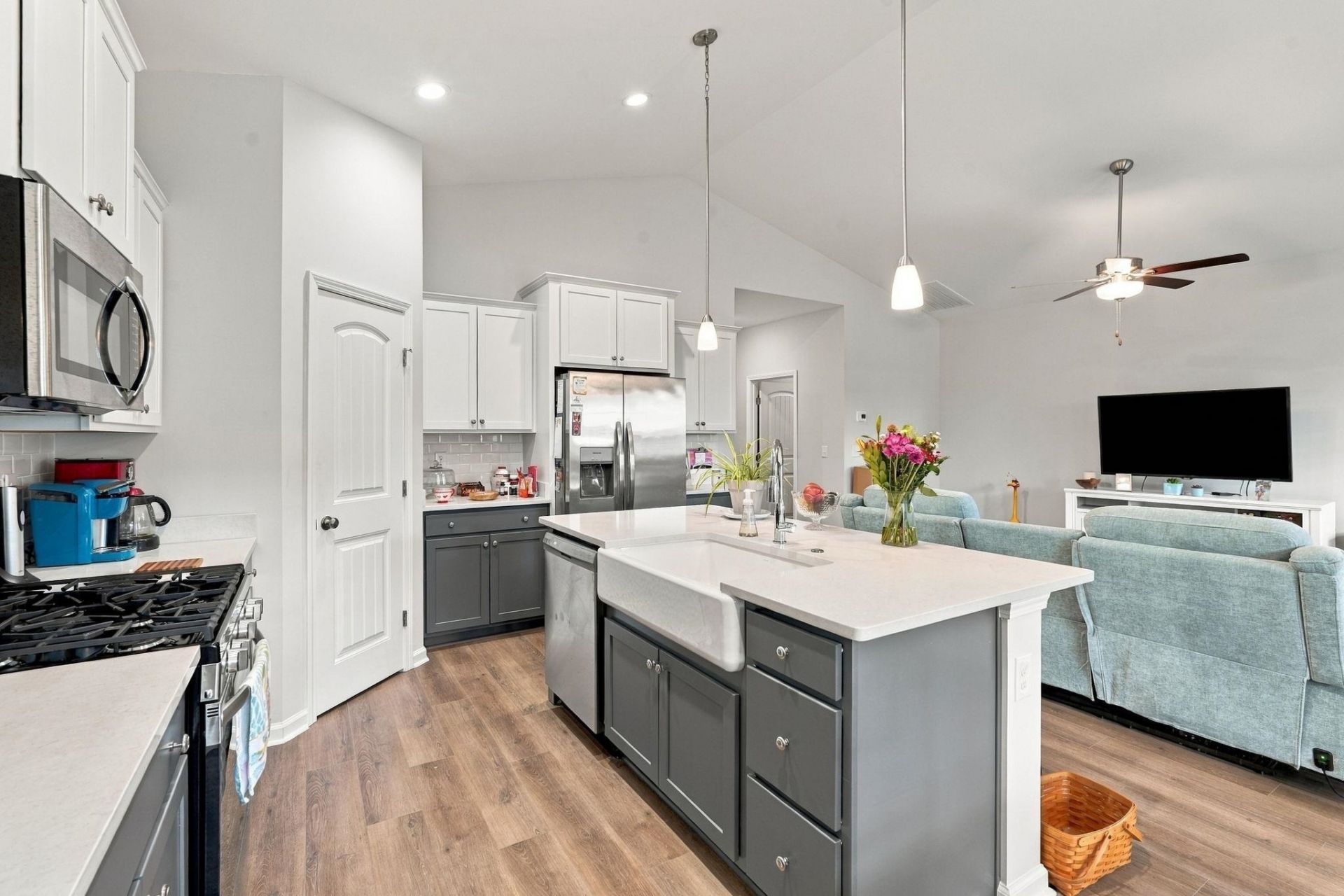 291 Lifestyle Court Photo 19