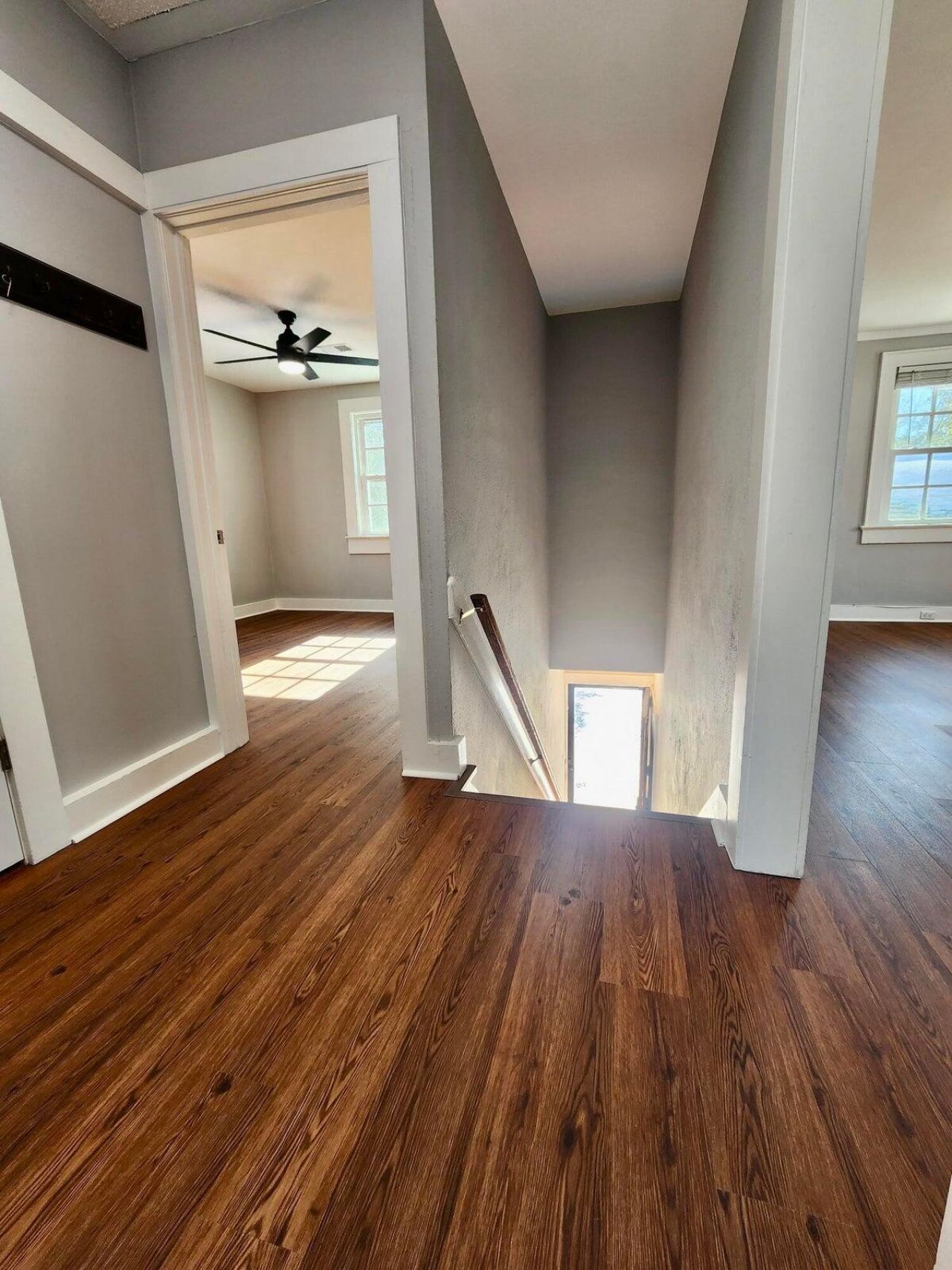 2230 Sunnyside Avenue Photo 5