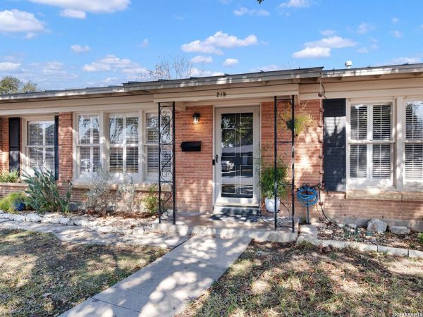 215 Millwood Lane, San Antonio, TX 78216