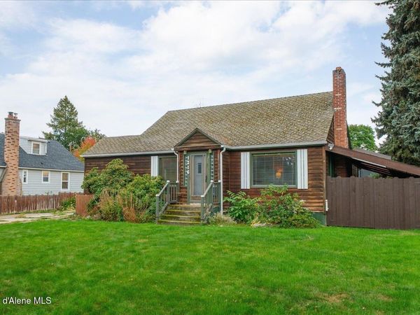 1216 E Montana Ave, Coeur d'Alene, ID 83814