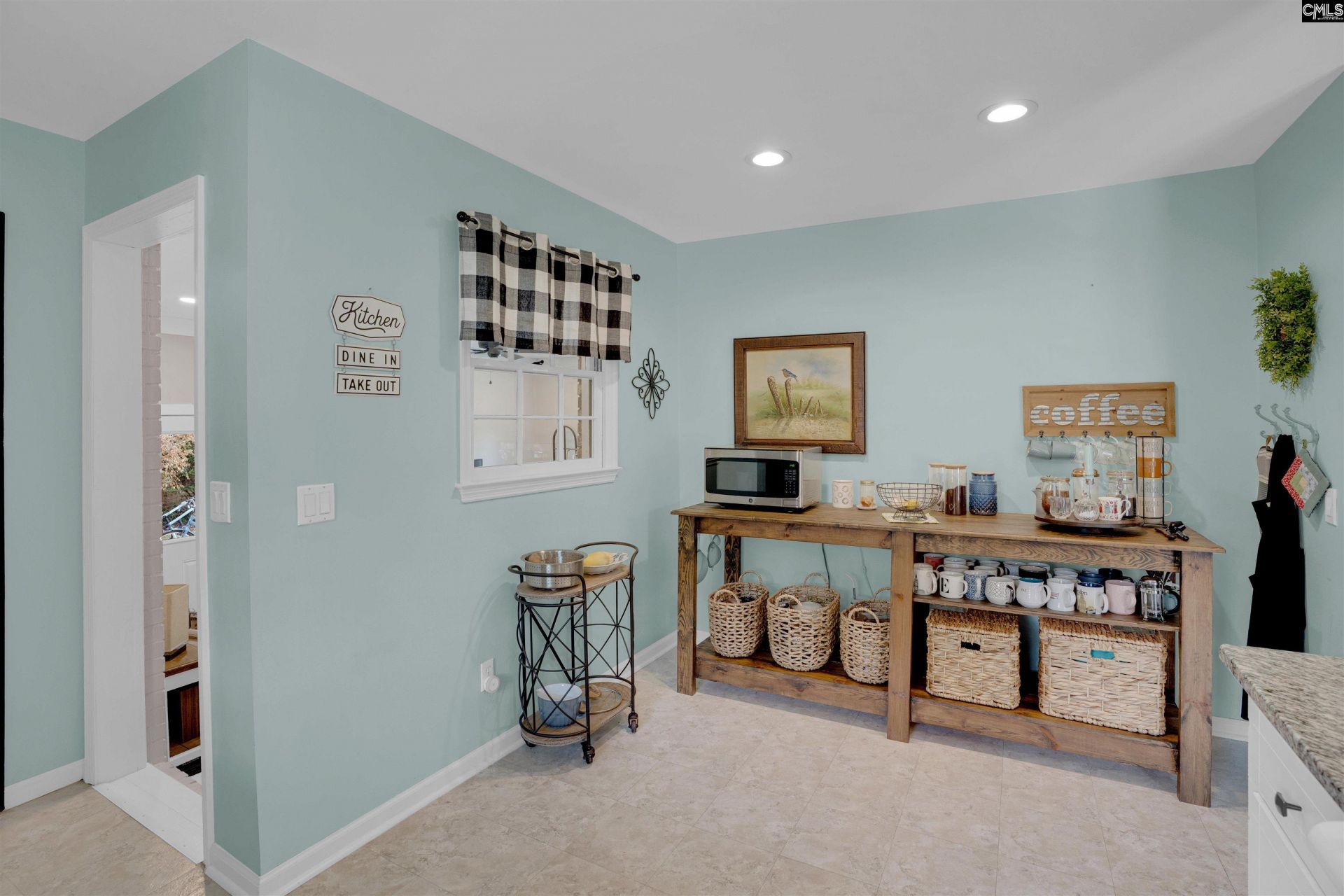 105 Sedgewood Lane  Photo 8