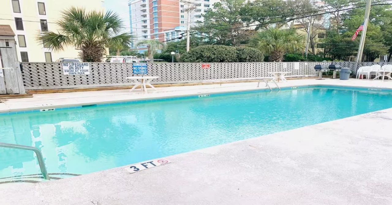 7509 Ocean Blvd. N Photo 24