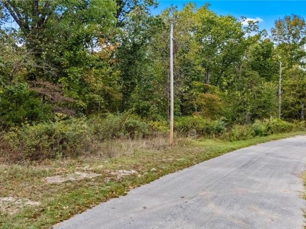 Seaton Drive , Bella Vista, AR 72714