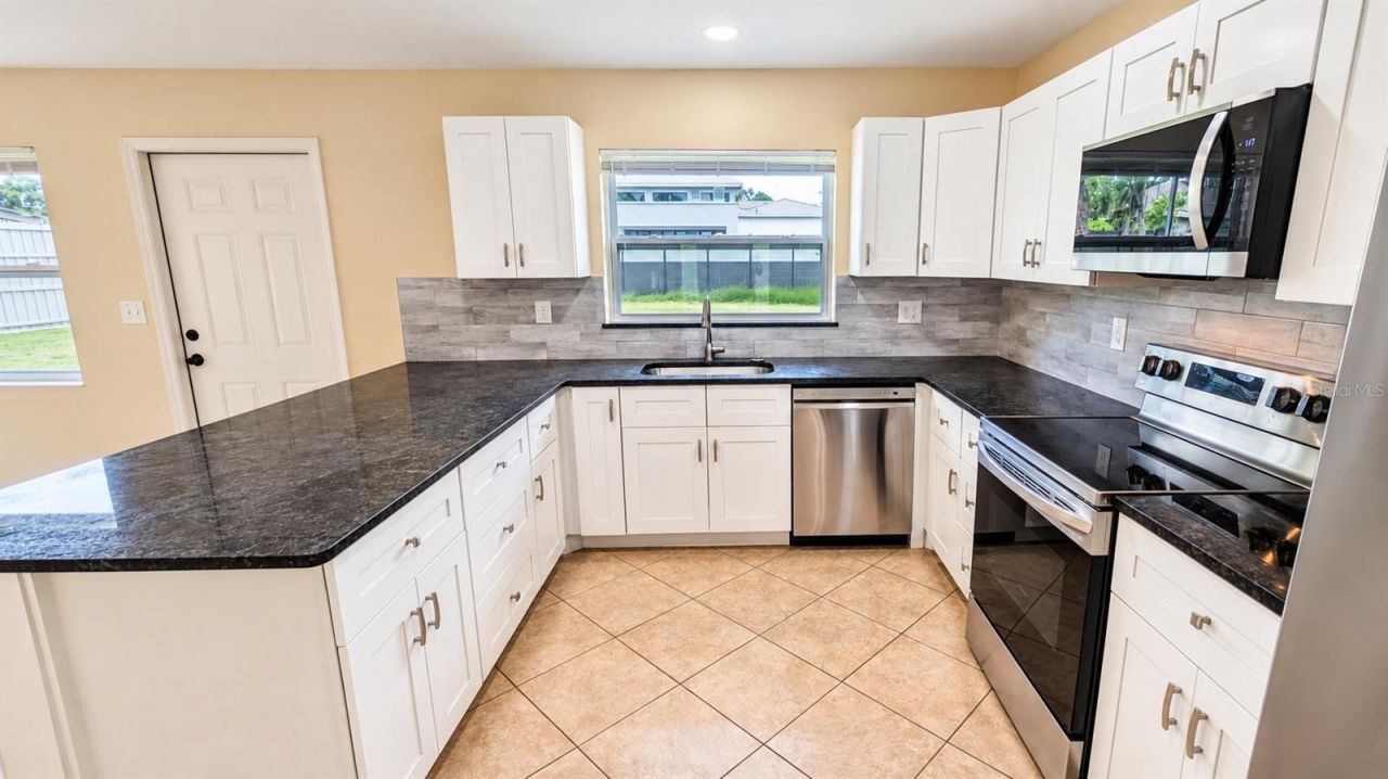 6219 Hollywood Boulevard , Sarasota, FL 34231 Photo