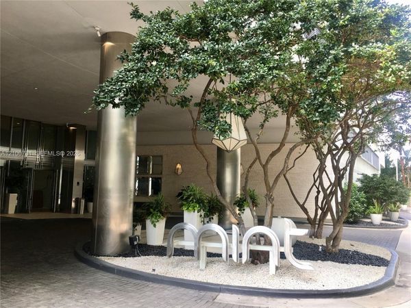 92 SW 3rd St , Unit 5102, Miami, FL 33130