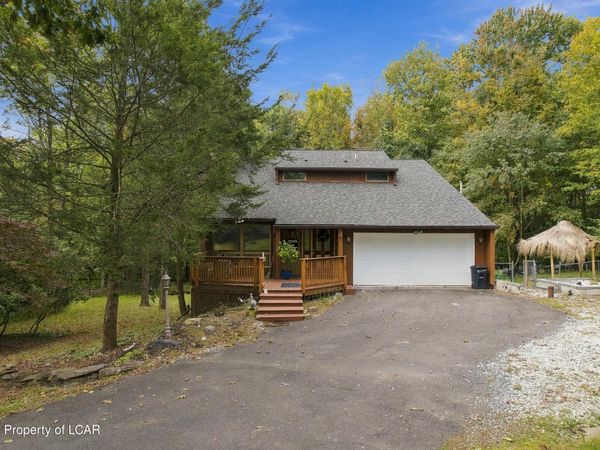 24 Birch Hill Lane, Dallas, PA 18612