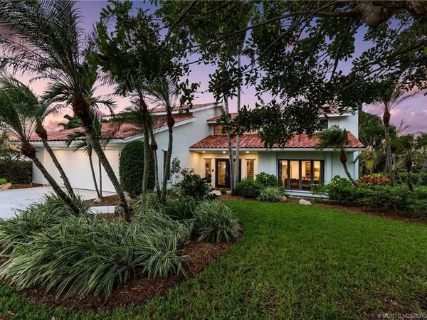 4304 SE FAIRWAY E, Stuart, FL 34997