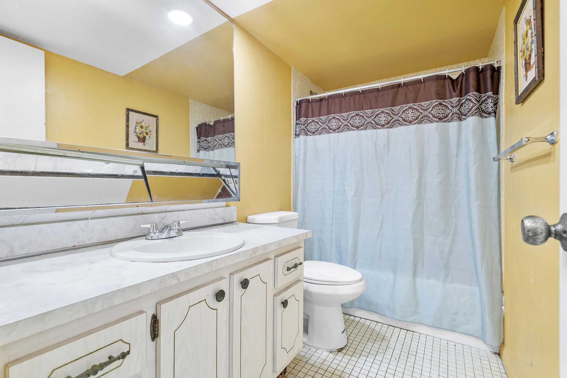 9221 Sunrise Lakes Boulevard, Unit 109, Sunrise, FL 33322 Photo