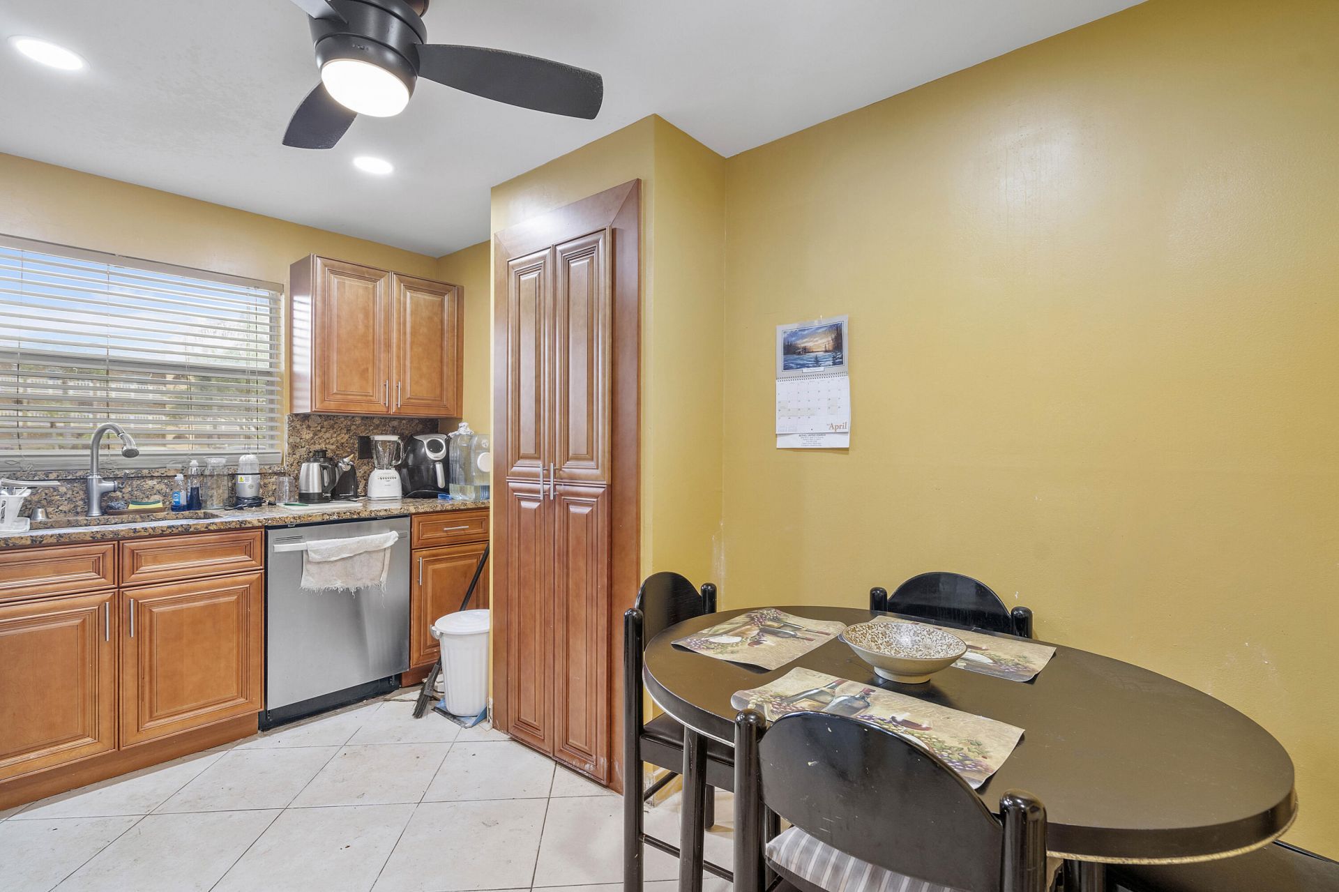 9221 Sunrise Lakes Boulevard, Unit 109, Sunrise, FL 33322 Photo