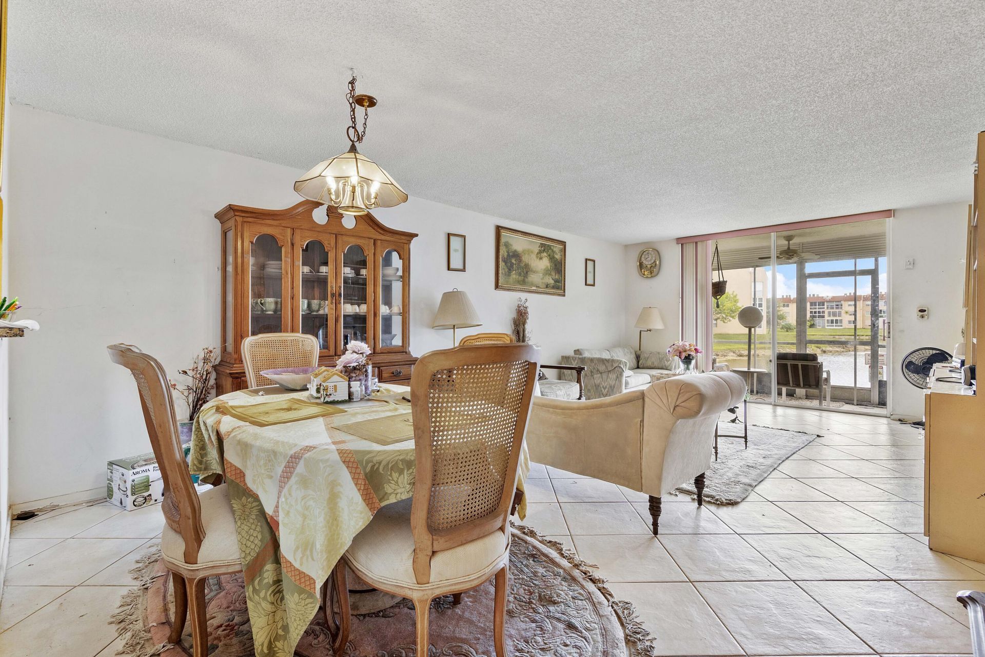 9221 Sunrise Lakes Boulevard, Unit 109, Sunrise, FL 33322 Photo