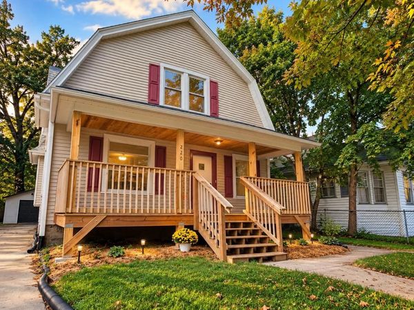 220 13TH AVENUE, Green Bay, WI 54303