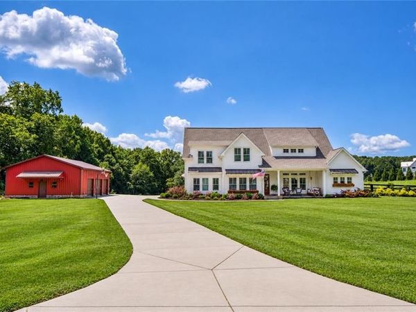 490 Lummus Road, Cumming, GA 30040