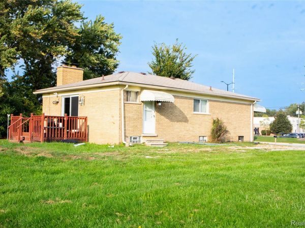 33939 Mound Road , Sterling Heights, Mi 48310