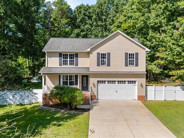835 Hidden Court , Asheboro, NC 27205
