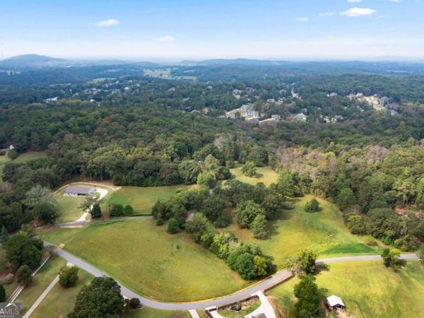 79 Floyd Road SW, Cartersville, GA 30120