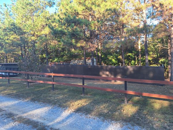 121 Nature Ln , Waynesboro, TN 38485