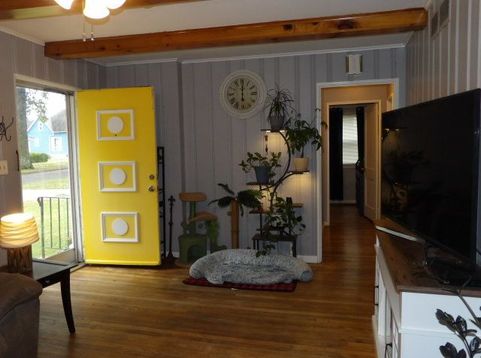 Main Photo