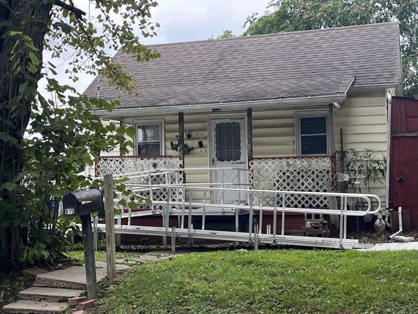 815 N Grace Avenue , Kewanee, IL 61443