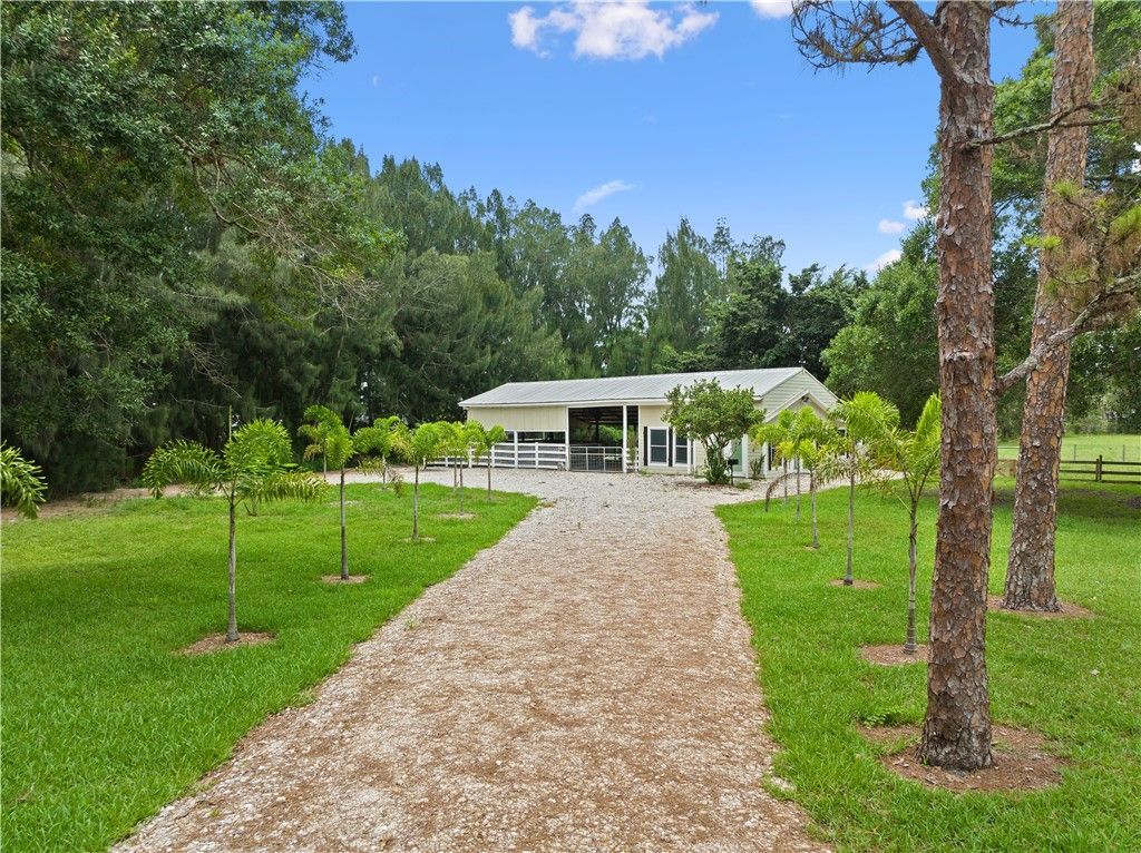 4900 2nd Street , Vero Beach, FL 32968 Photo