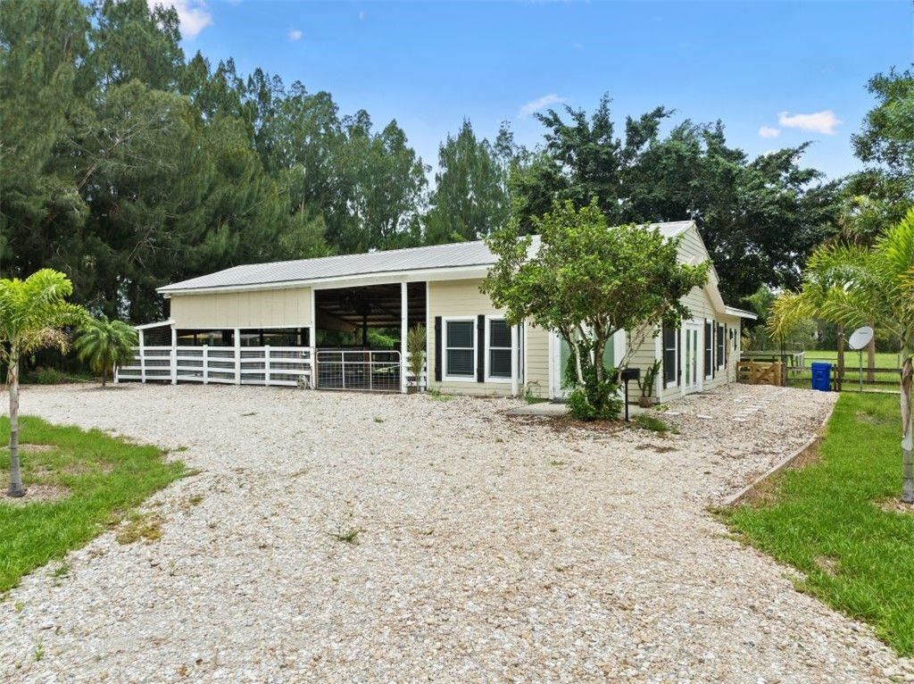 4900 2nd Street , Vero Beach, FL 32968 Photo
