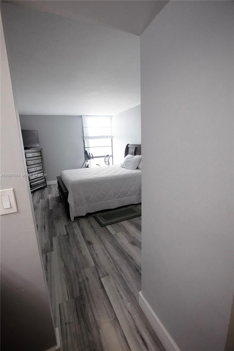 20500 W Country Club Dr , Unit 714, Aventura, FL 33180 Photo