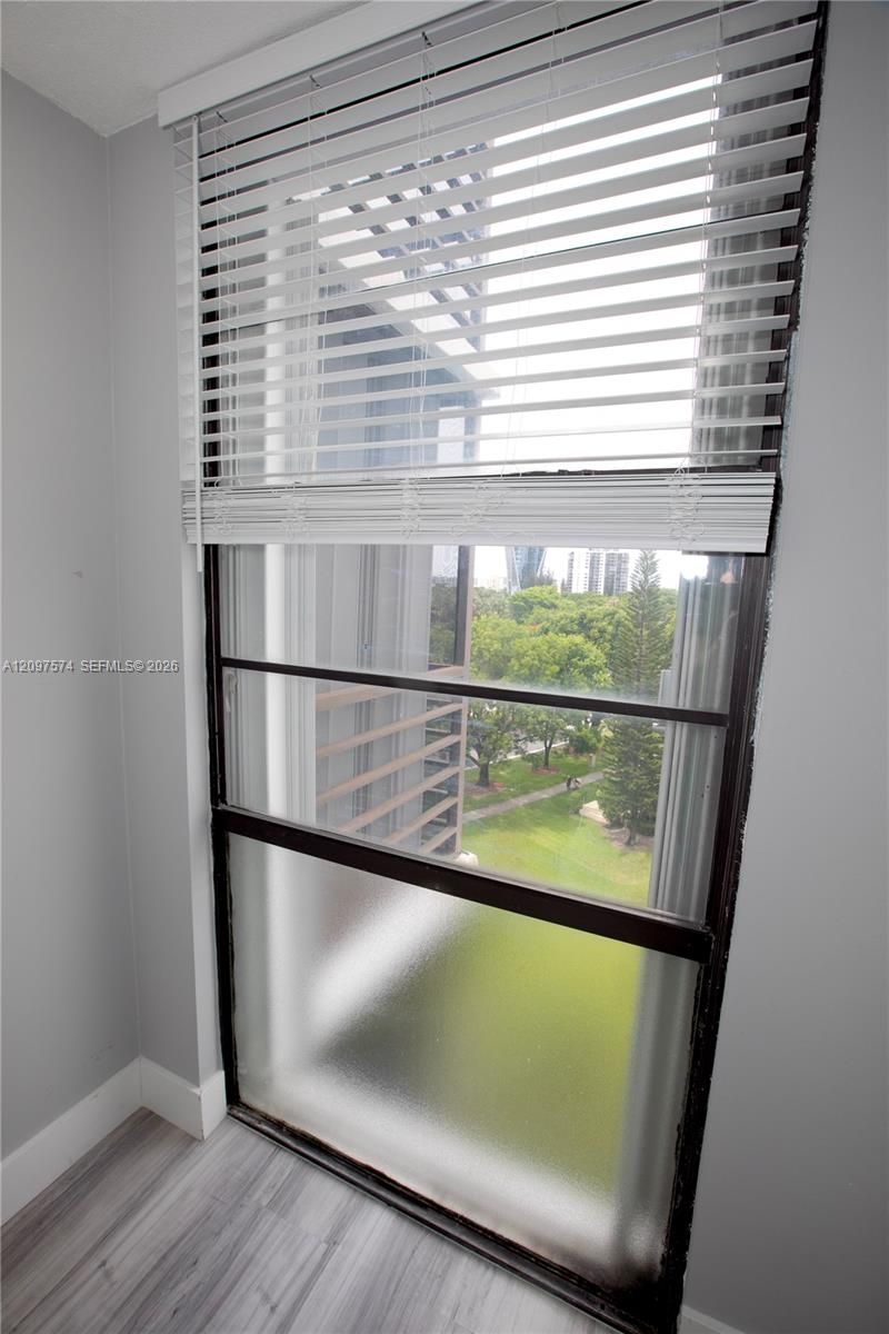 20500 W Country Club Dr , Unit 714, Aventura, FL 33180 Photo
