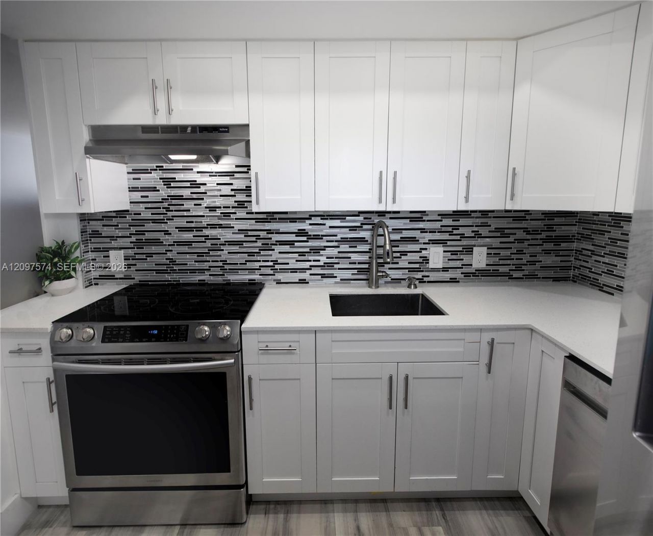 20500 W Country Club Dr , Unit 714, Aventura, FL 33180 Photo