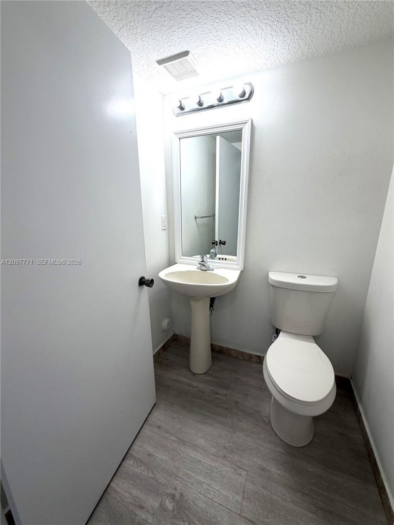 1088 SW 144th Ave, Unit 801, Pembroke Pines, FL 33027 Photo