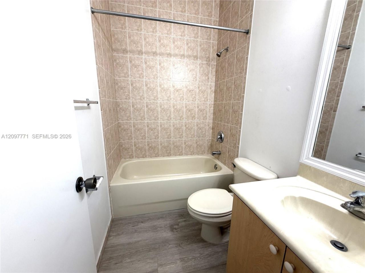 1088 SW 144th Ave, Unit 801, Pembroke Pines, FL 33027 Photo