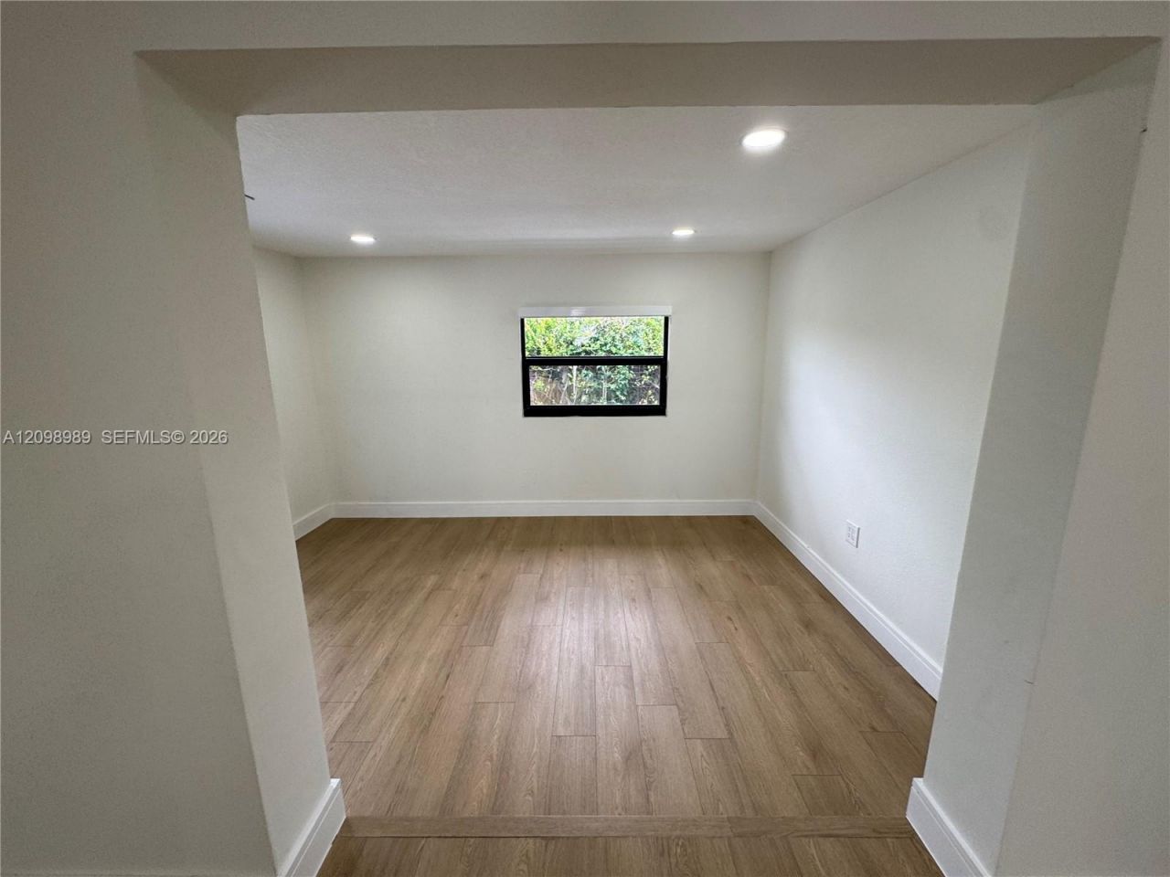 13354 SW 1st Ter , Miami, FL 33184 Photo