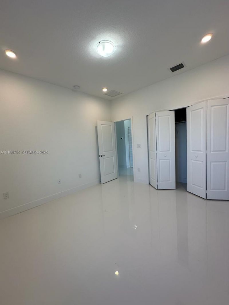 13661 SW 157th Pl , Miami, FL 33196 Photo