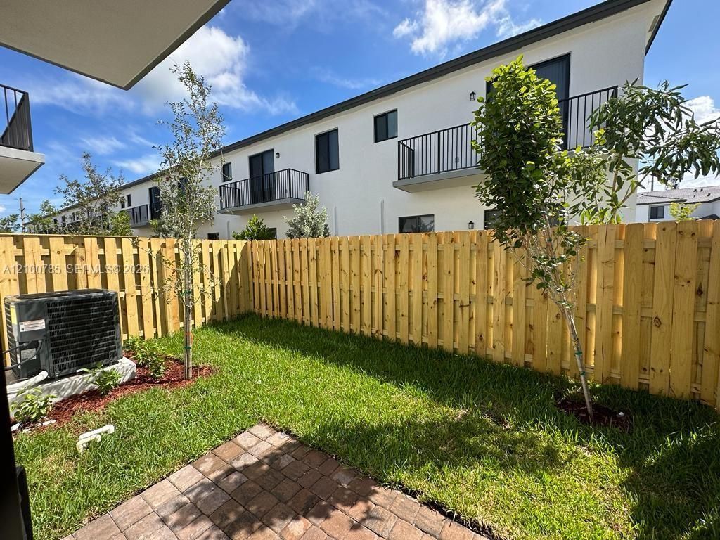 13661 SW 157th Pl , Miami, FL 33196 Photo