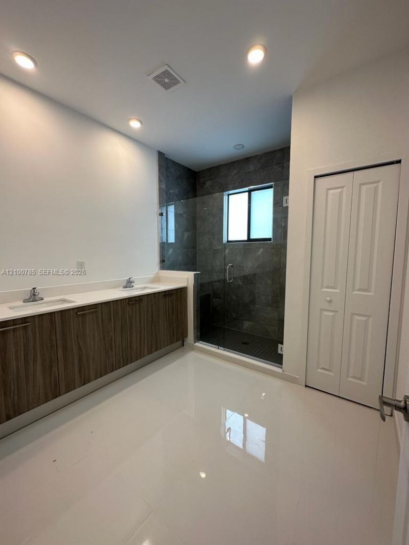 13661 SW 157th Pl , Miami, FL 33196 Photo