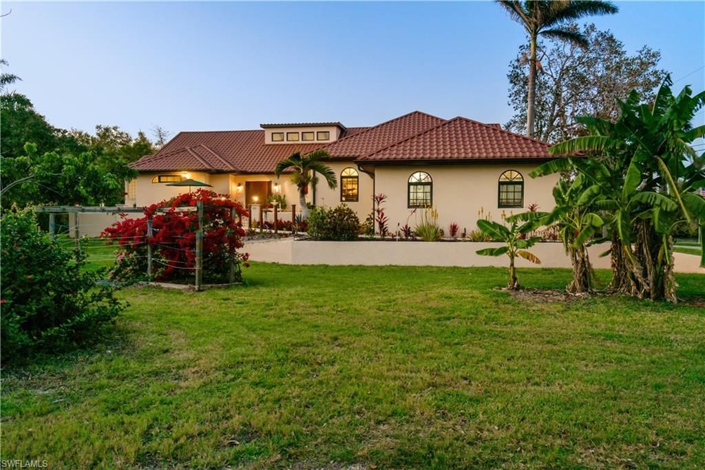 27557 Shore Dr , Bonita Springs, FL 34134 Photo