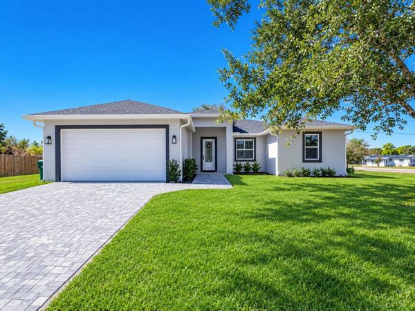 3573 NW 18th Avenue, Okeechobee, FL 34972