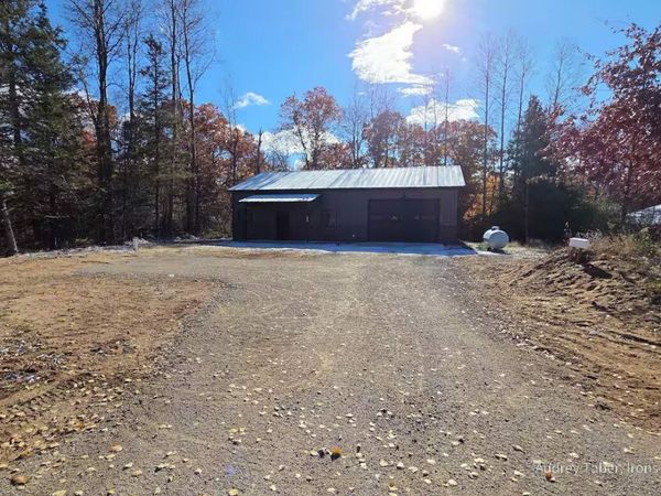 8721 W 48 Road, Wellston, MI 49689
