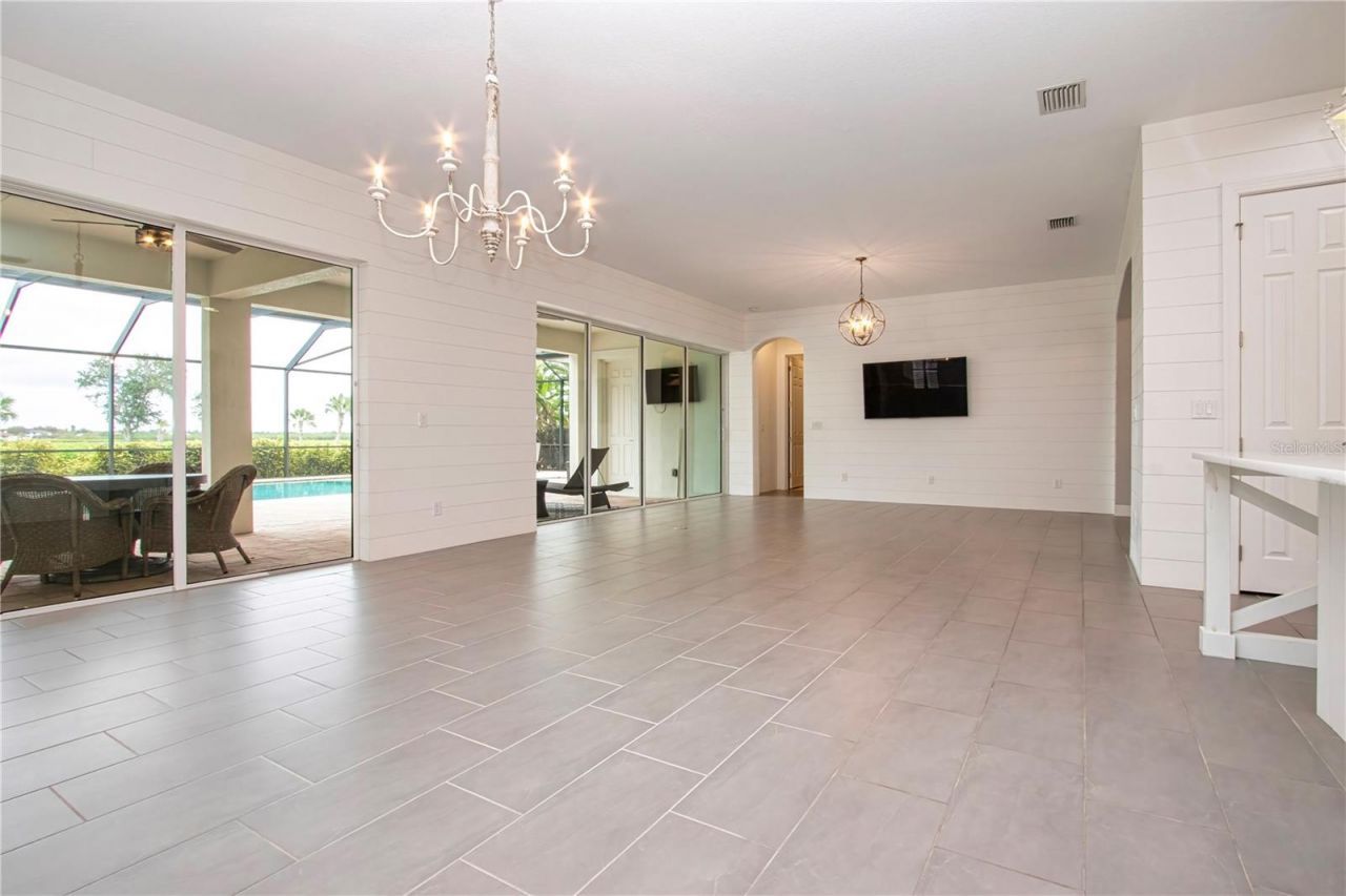5602 Tidewater Preserve Boulevard, Bradenton, FL 34208 Photo