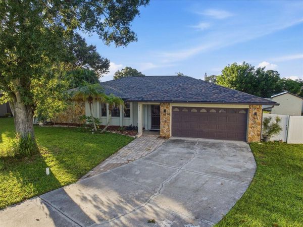 926 PLUM TREE LANE , SARASOTA, FL 34243