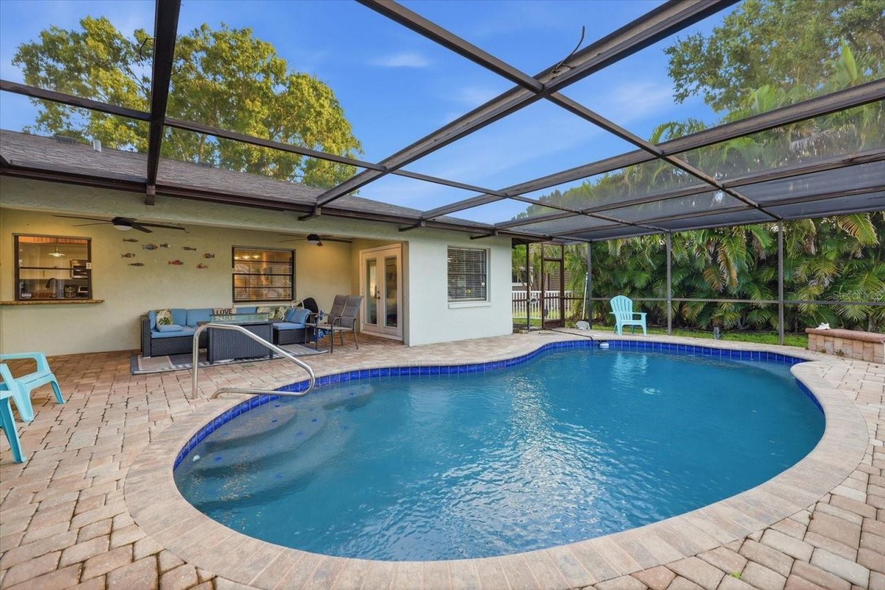 926 Plum Tree Lane, Sarasota, FL 34243 Photo