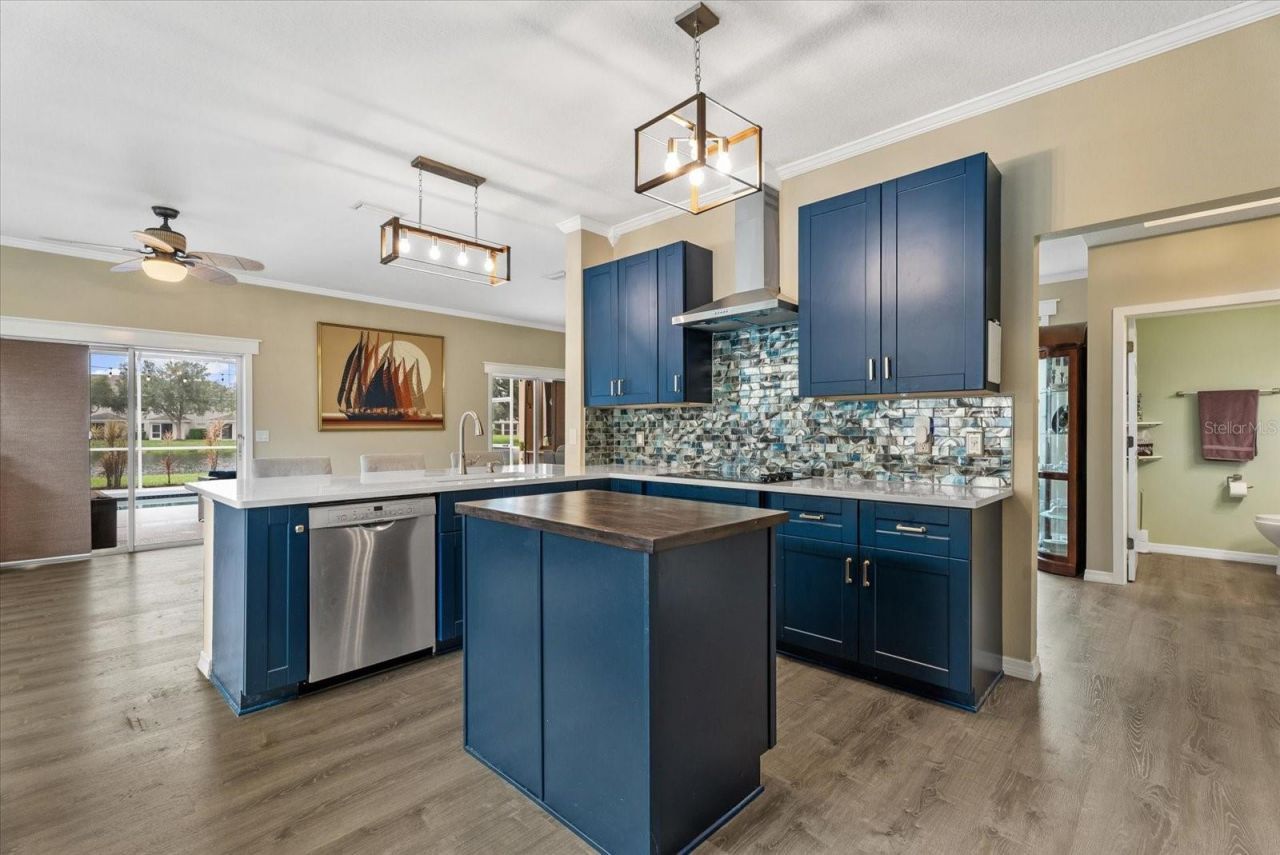 15302 Searobbin Drive , Lakewood Ranch, FL 34202 Photo