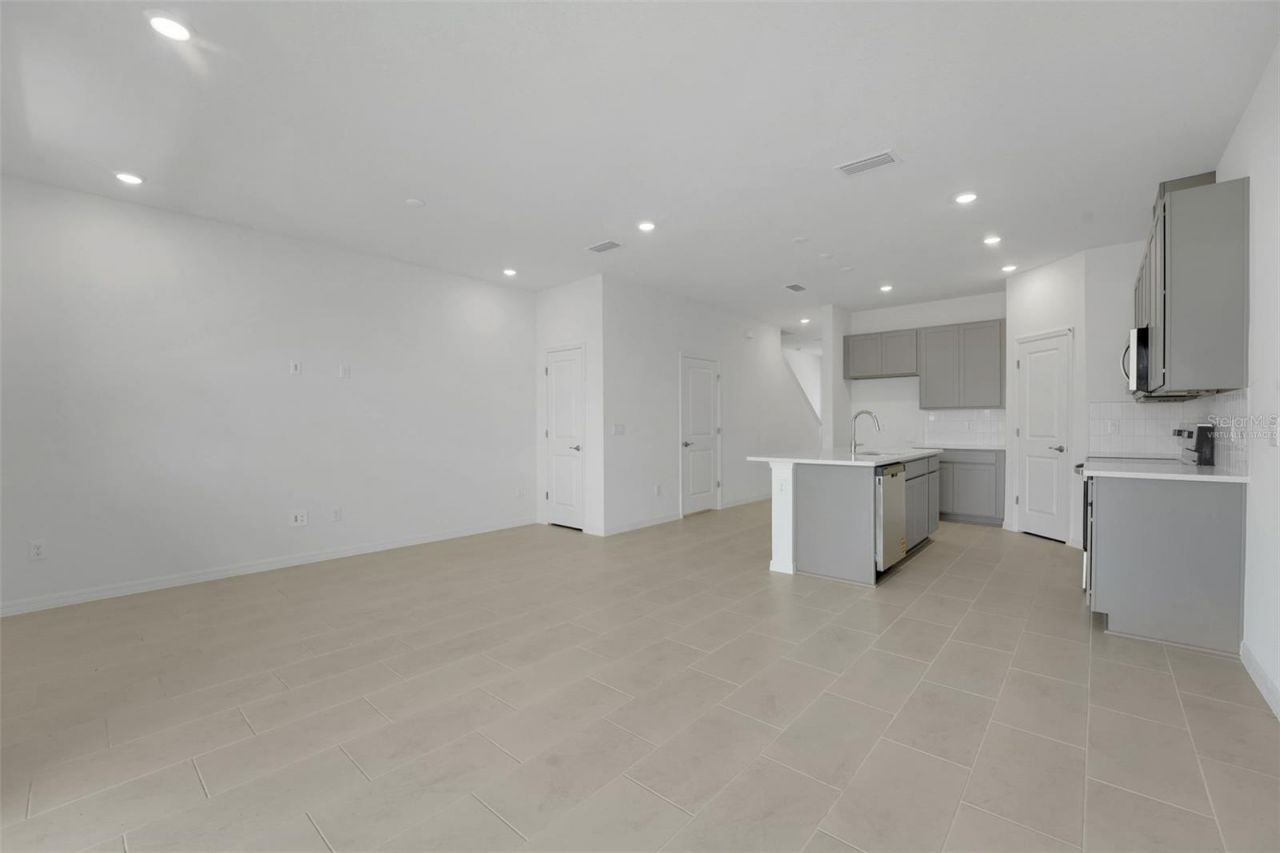31803 Kestrel Calling Drive , San Antonio, FL 33576 Photo