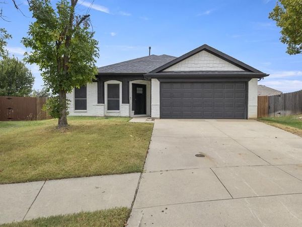 8275 Horse Whisper Lane, Fort Worth, TX 76131