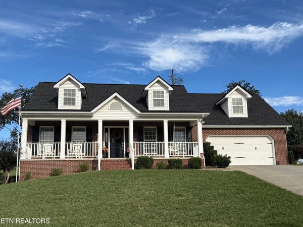 1161 Summerfield Drive, Maryville, TN 37801