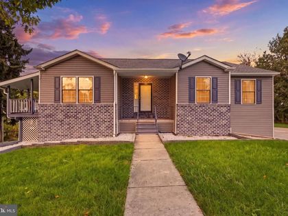 75 S POPLAR STREET Manchester, PA 17345