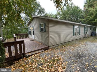 32 JANE AVENUE, SCHUYLKILL HAVEN, PA 17972