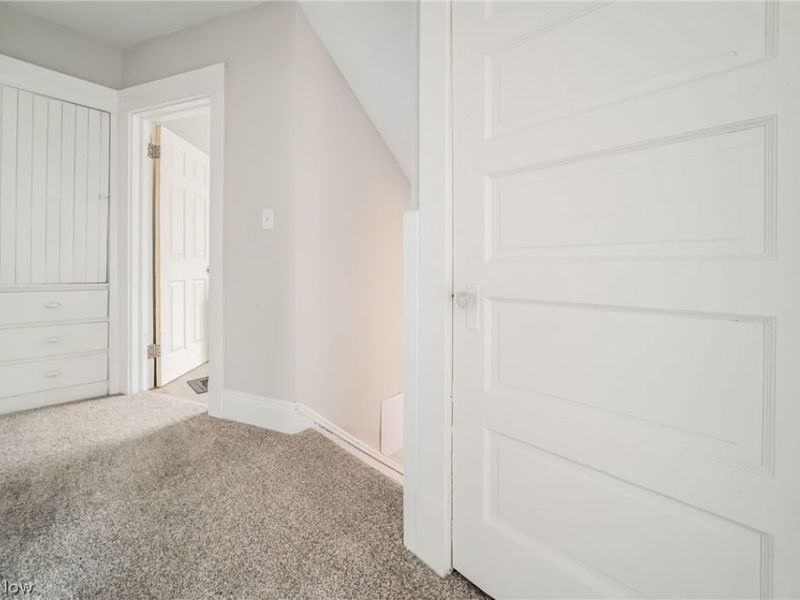 1217 E 113th Street, Cleveland, OH 44108 Photo 14